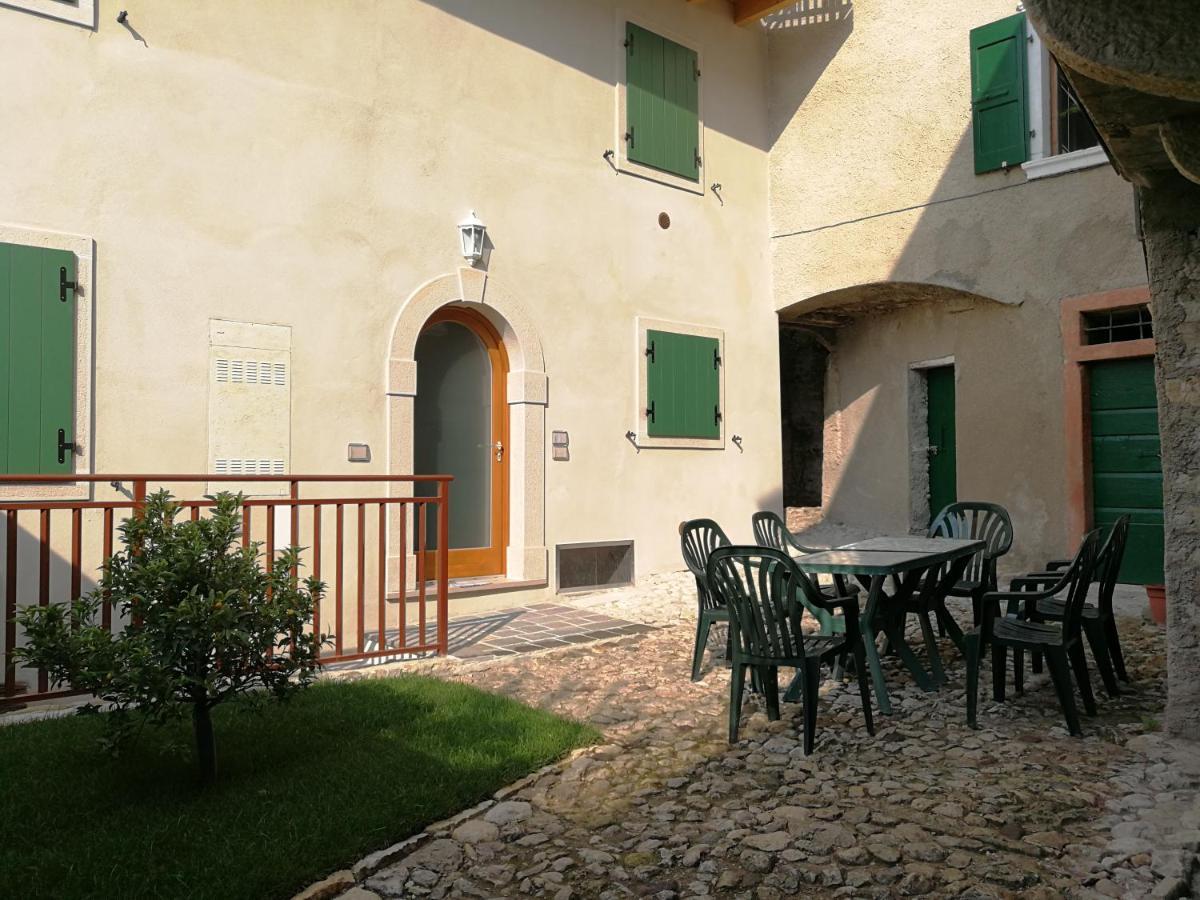 Aparthotel Casa Antico Borgo Assenza di Brenzone Exterior foto